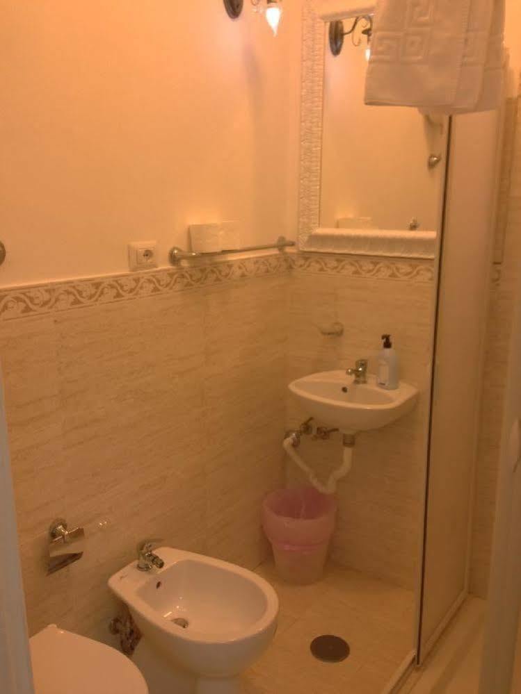 Vatican Rooms Accommodation Rome Extérieur photo